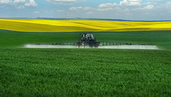 The Science of Foliar Nutrition: Efficiency Beyond the Root Zone
